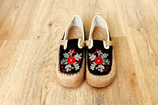 Embroidered Loafer, Wide Slip On Shoes Flat, Canvas Platform Sandals, Red/Black/Grey