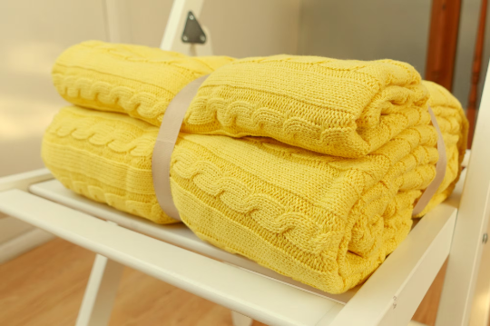 Cosy Cable Knit Cotton Throw Blanket in 10 Colours