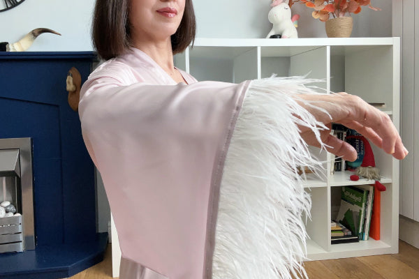 Elegant Pink Silk Bridal Robe with Feather - Ideal Gift for Bridesmaids - Full Length