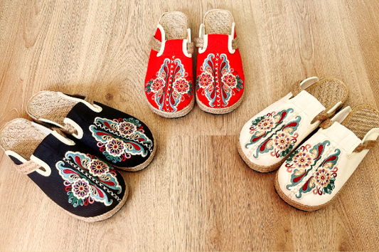 Vintage Embroidered Slippers Women Canvas Embroidery Lady Mules Platform Flax Slipper